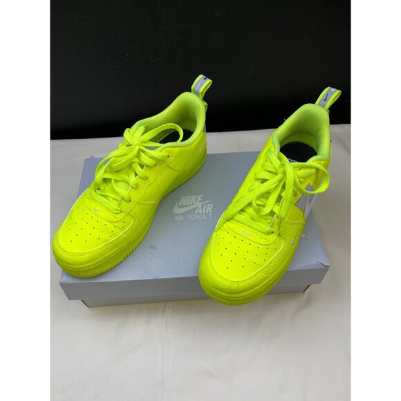 Nike Air Force1 LV8 Utility Boy's Neon Sneakers/Shoes 7Y SKU 5332 - Picture 8 of 9